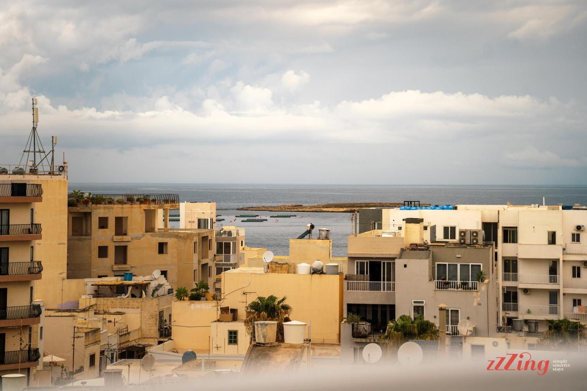 Coastal Charm Collection By Zzzing Apartment